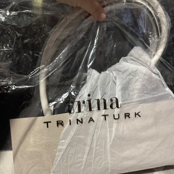 NWT B&W Trina Turk Colorblock Satchel Crossbody - Picture 3 of 4